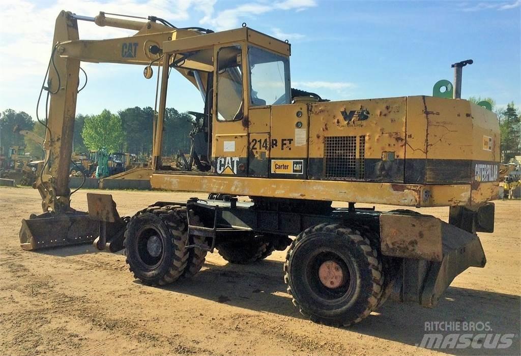 CAT 214B FT حفارات بعجل