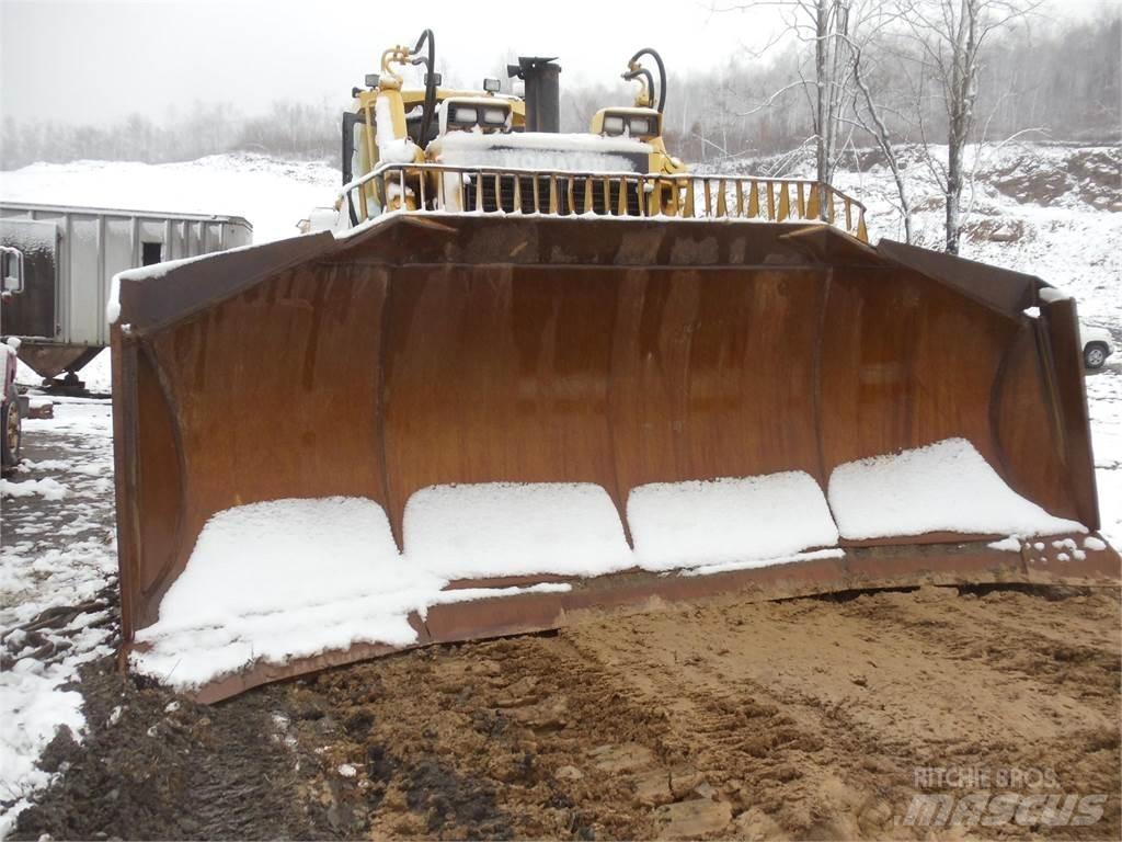 Komatsu D475A-3 بلدوزرات مجنزرة