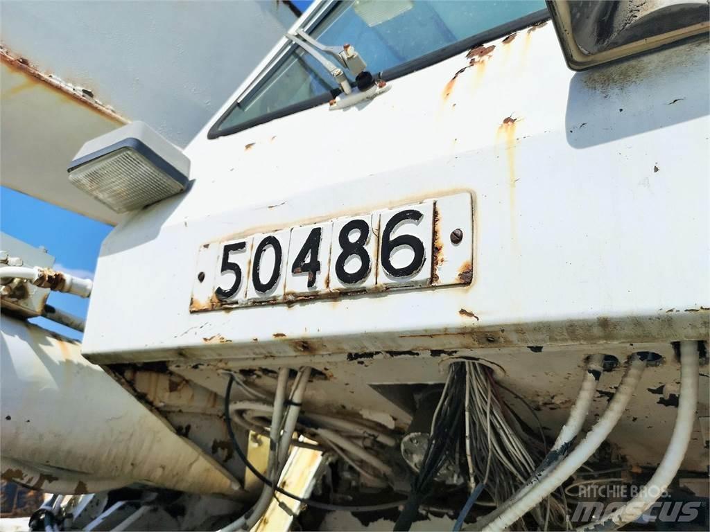 P&H CN40 رافعات الطرق الوعرة