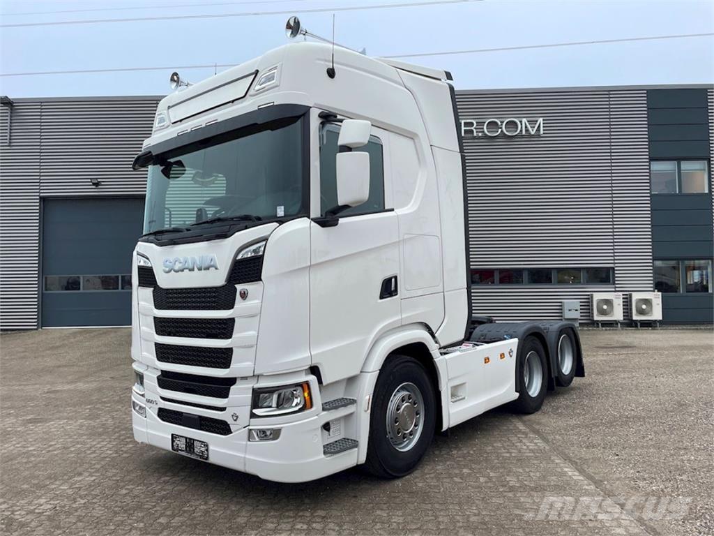 Scania S660 وحدات الجر