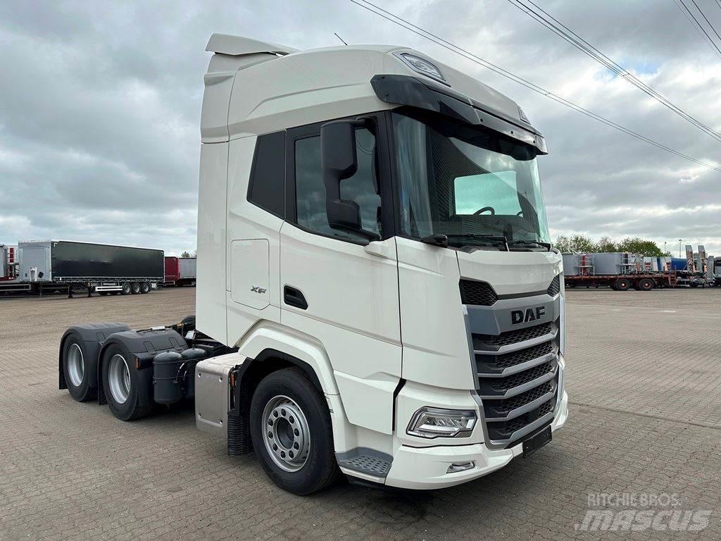 DAF XF 530 6x2 وحدات الجر