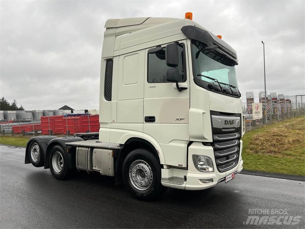 DAF XF 530 6x2 FTR وحدات الجر