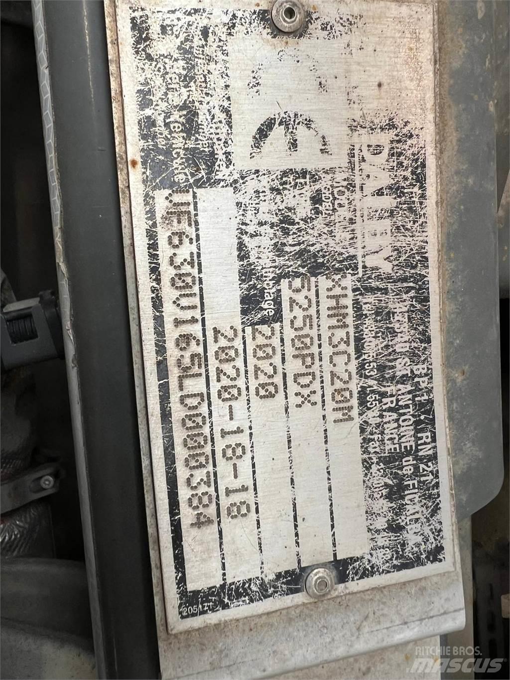 Renault CM 430 شاحنات الرافعات الخطافية