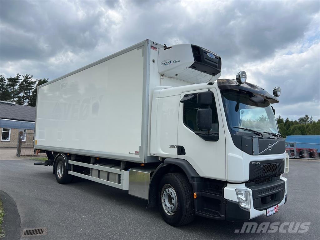 Volvo FE320 18 ton شاحنات بدرجة حرارة قابلة للضبط