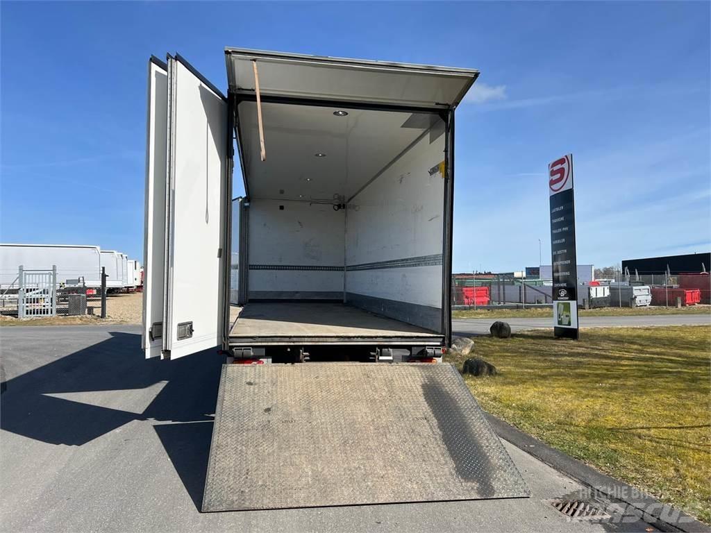Volvo FL 16 ton 250HK شاحنات ذات هيكل صندوقي