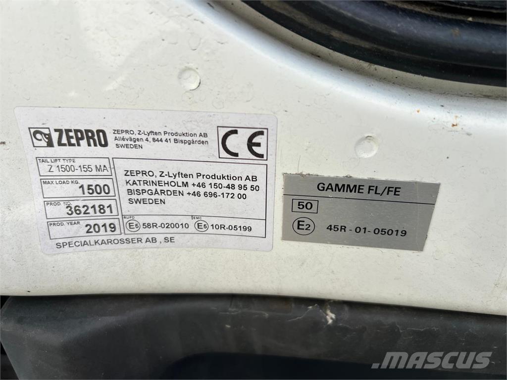 Volvo FL 250 16 ton شاحنات ذات هيكل صندوقي