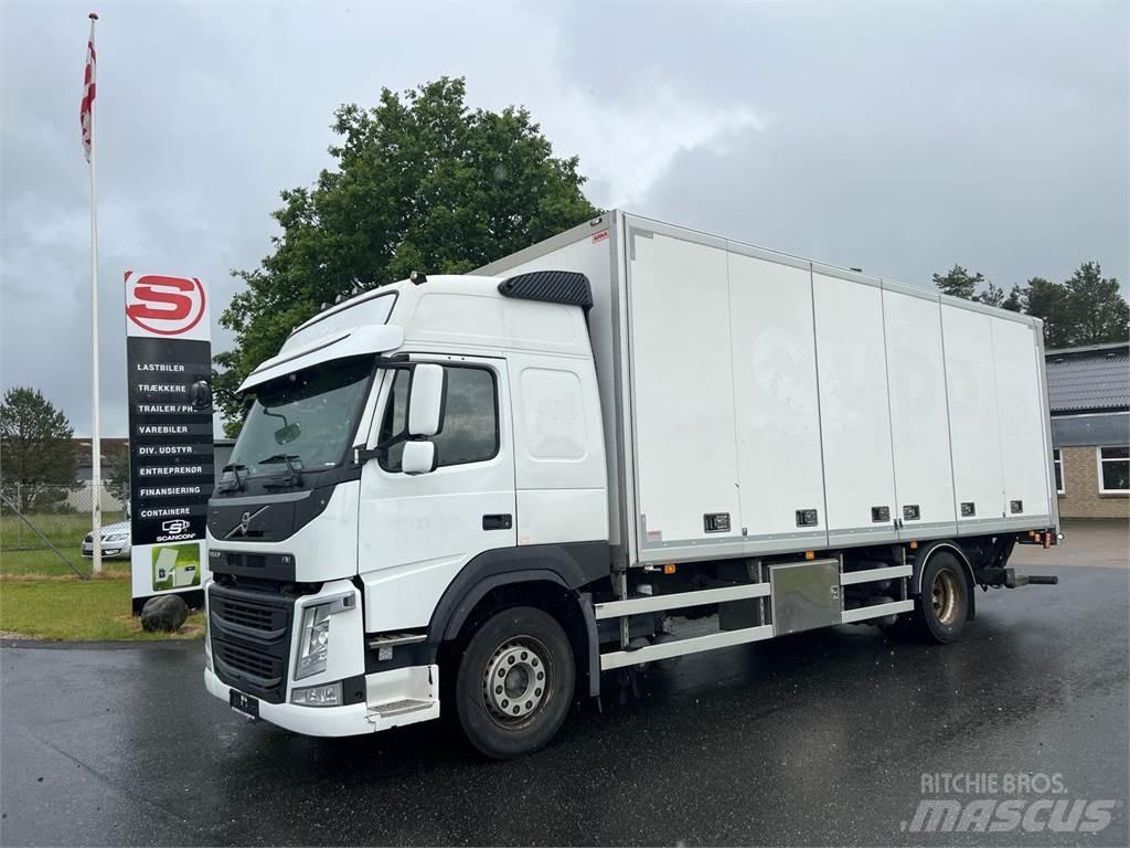 Volvo FM330 شاحنات ذات هيكل صندوقي