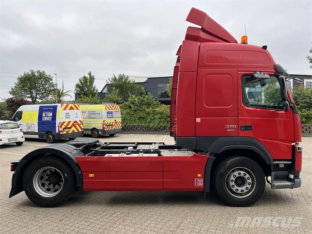 Volvo FM370 وحدات الجر