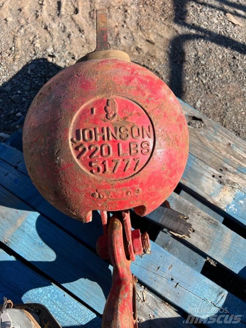 Johnson  أجزاء ومعدات رافعات