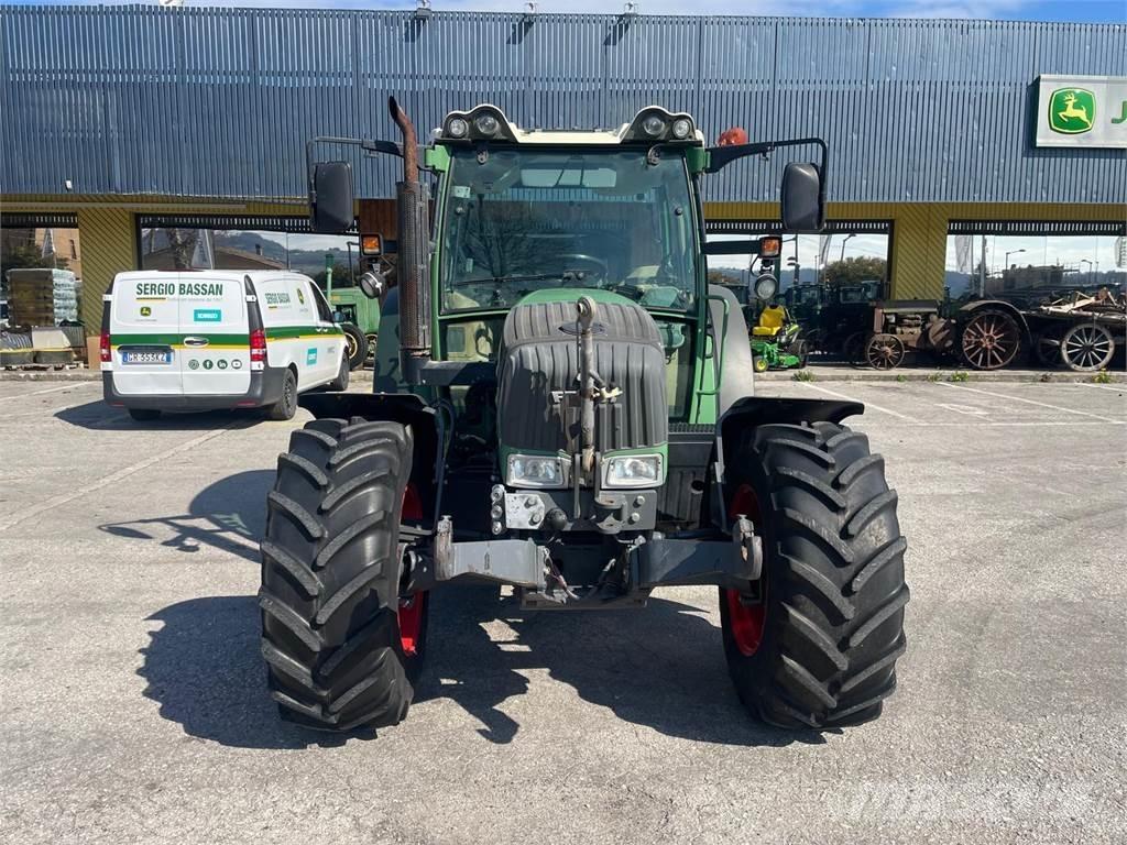 Fendt 211 VARIO الجرارات