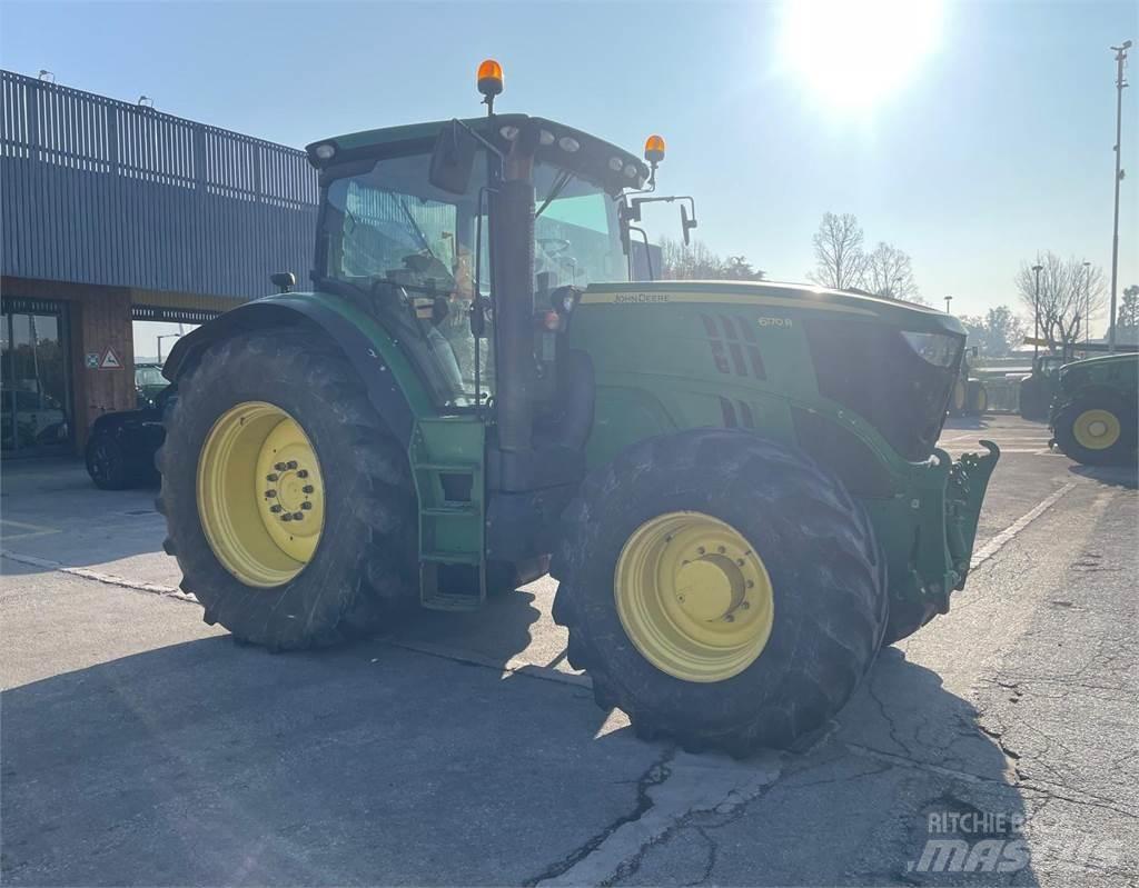 John Deere 6170 R الجرارات
