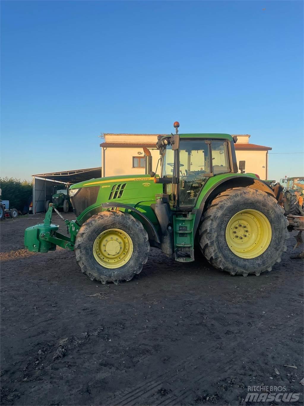 John Deere 6195 M الجرارات