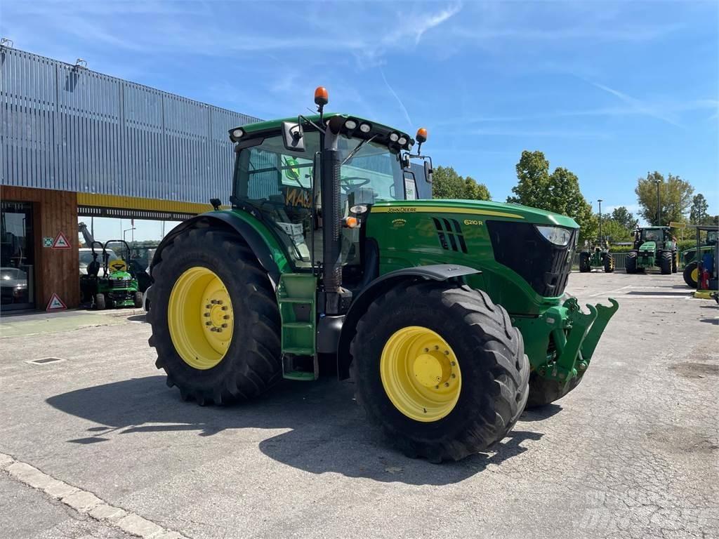 John Deere 6210 R الجرارات