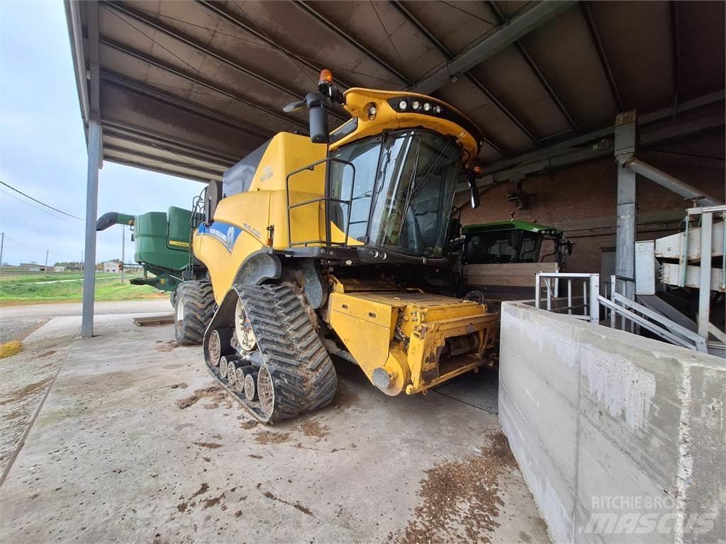 New Holland CR9.90 حصادات