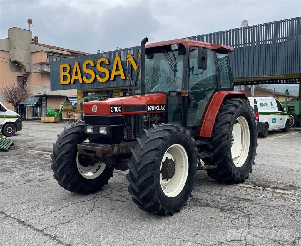 New Holland S 100 الجرارات