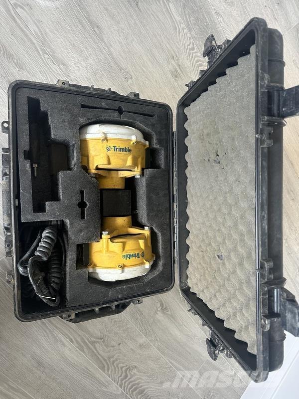 CAT D6T LGP بلدوزرات مجنزرة