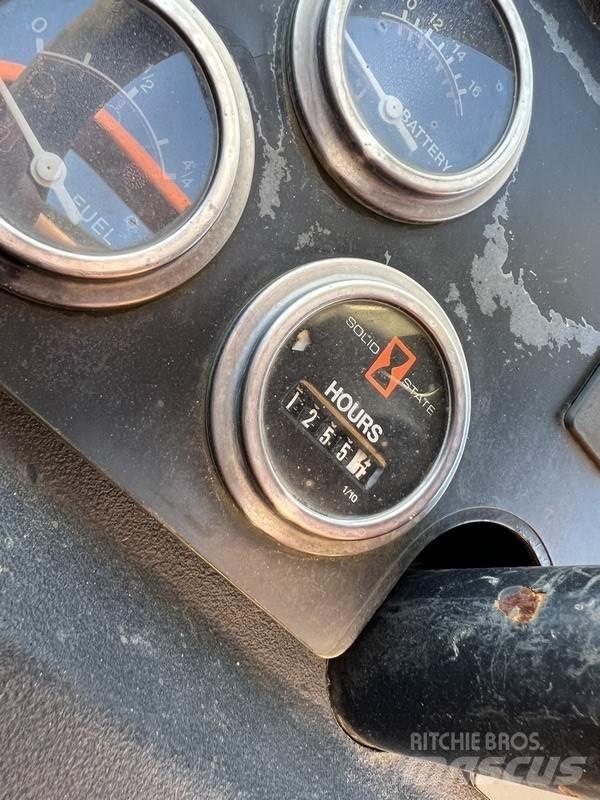 Ditch Witch RT45 ماكينات زراعية أخرى