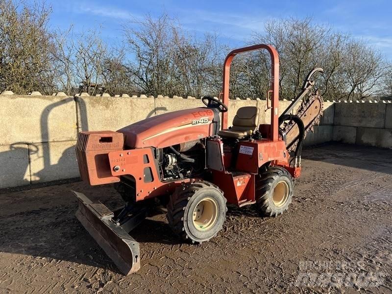 Ditch Witch RT45 ماكينات زراعية أخرى