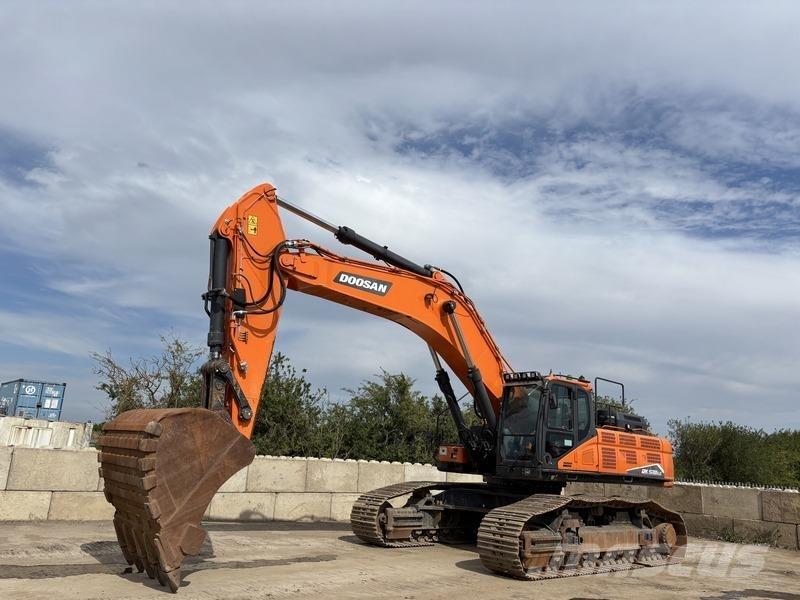 Doosan DX530LC-7 حفارات زحافة
