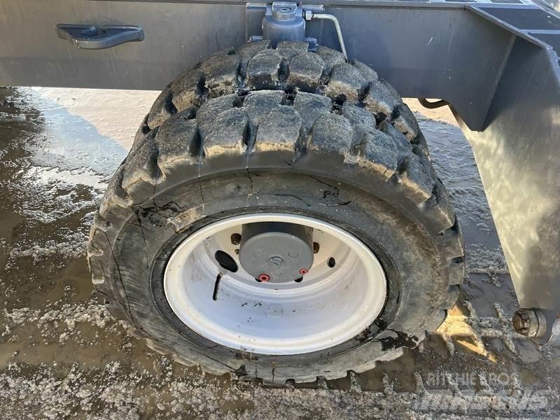 Fuchs MHL320 أخرى