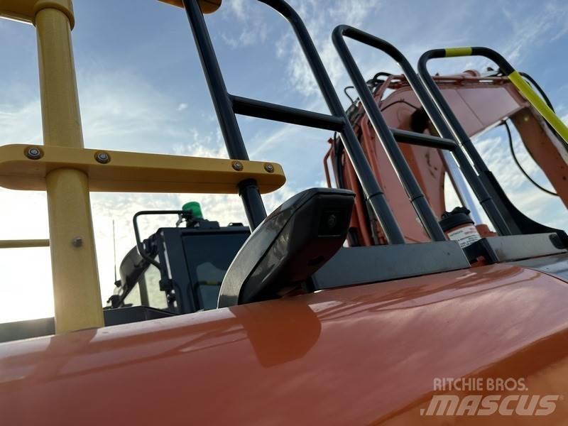 Hitachi ZX130 حفارات زحافة