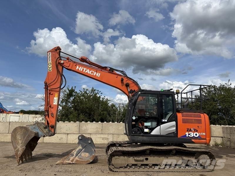 Hitachi ZX130 حفارات زحافة