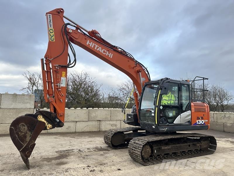 Hitachi ZX130 حفارات زحافة