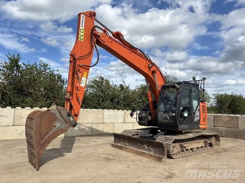 Hitachi ZX135 US-6 حفارات زحافة