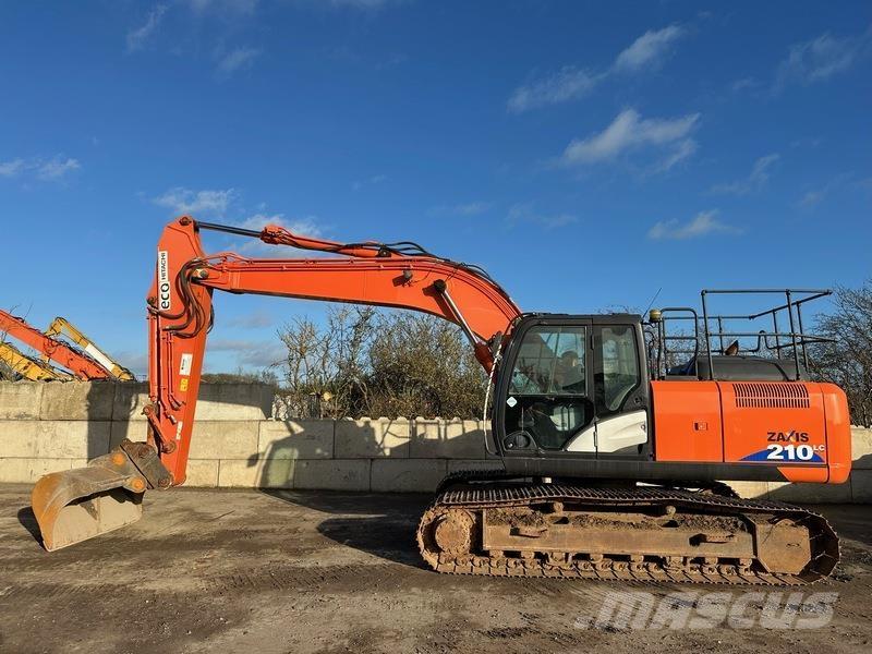 Hitachi ZX210LC-6 حفارات زحافة