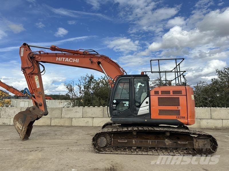 Hitachi ZX225USR LC-5 حفارات زحافة