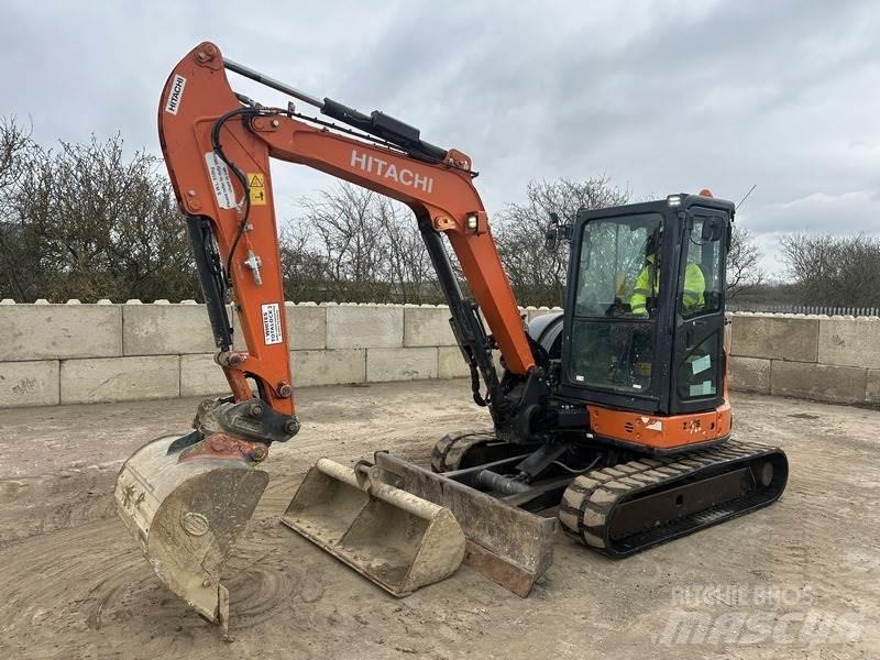 Hitachi ZX48U-6 حفارات وسط 7 طن - 12 طن