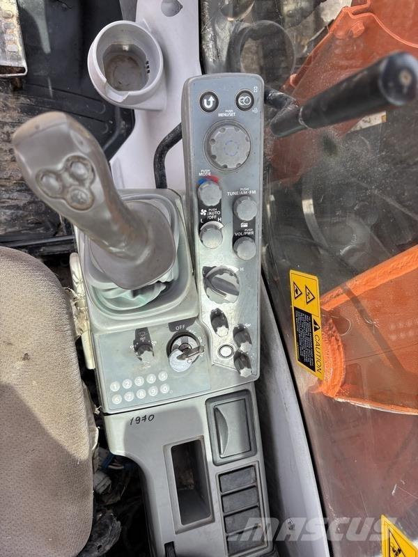 Hitachi ZX85US-5A حفارات طويلة الذراع
