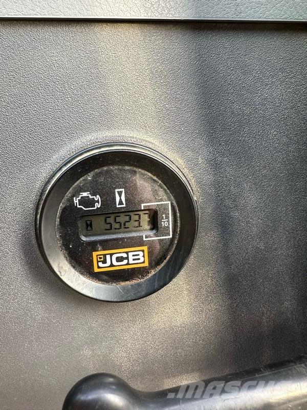 JCB 220X L 4F حفارات زحافة