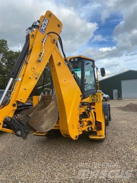 JCB 3CX Sitemaster لوادر ذات جرافات عكسية
