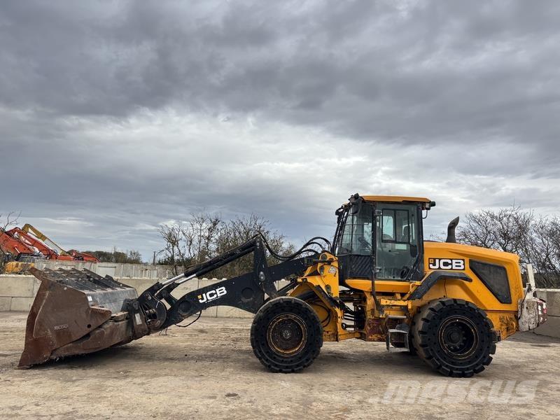 JCB 437 أخرى