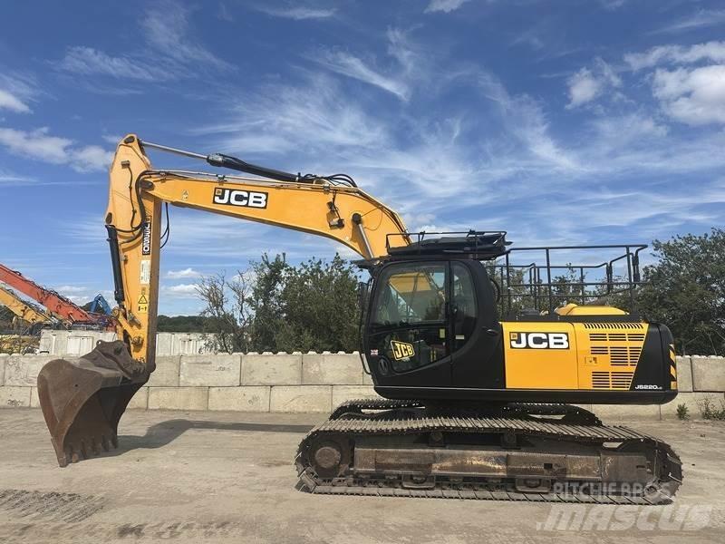 JCB JS220 LC حفارات زحافة
