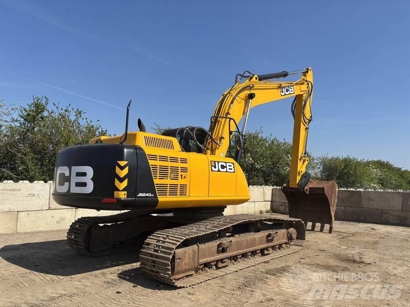 JCB JS240 LC حفارات زحافة