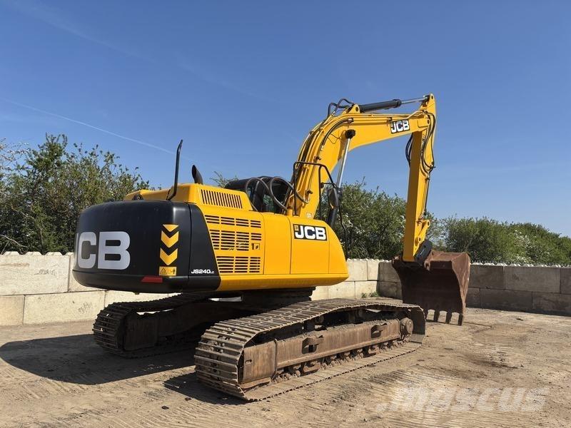 JCB JS240 LC حفارات زحافة