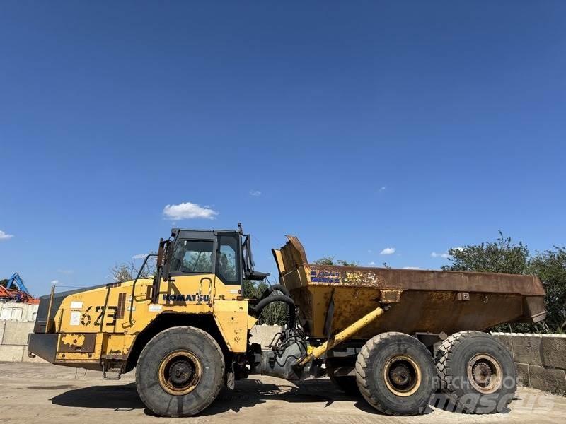 Komatsu HM300-1 ساحبات مفصلية