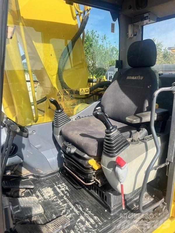 Komatsu PC210 LC-8 حفارات زحافة
