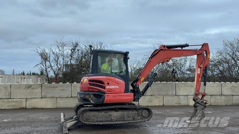 Kubota KX057-4 حفارات وسط 7 طن - 12 طن