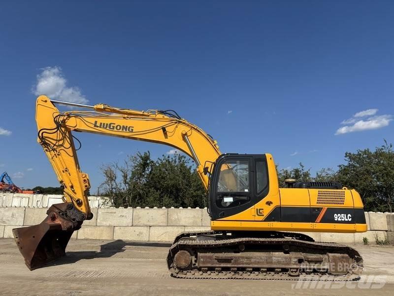 LiuGong CLG925LC حفارات زحافة