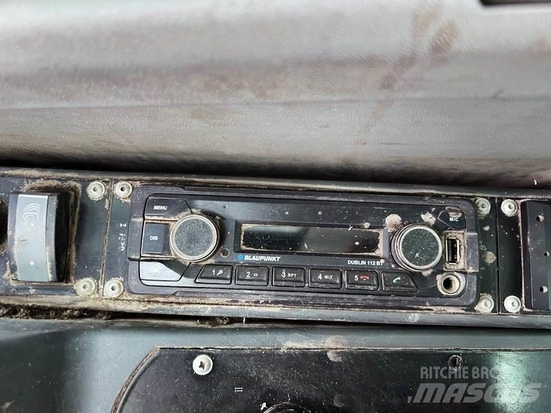 Sennebogen 821E أخرى