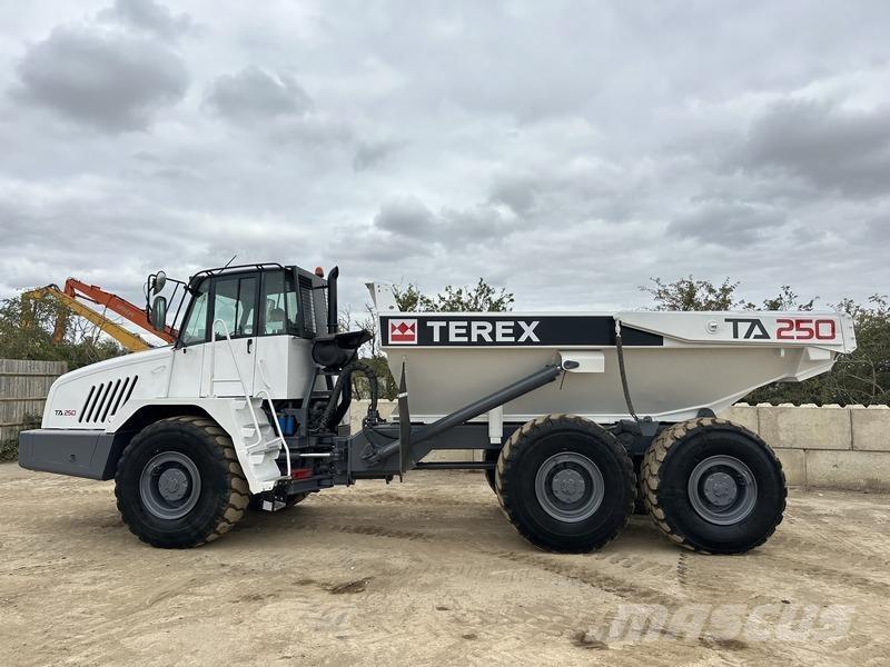 Terex TA250 ساحبات مفصلية