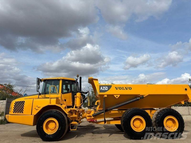Volvo A25 ساحبات مفصلية