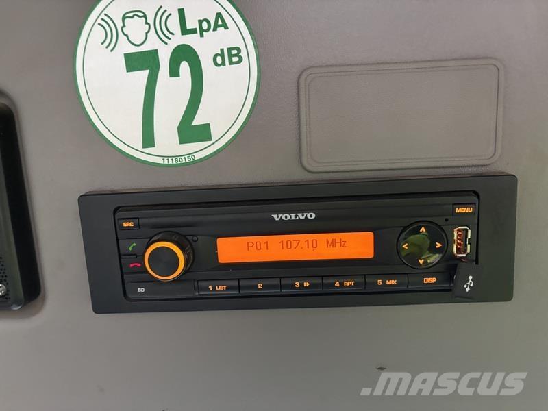 Volvo ECR355 EL حفارات زحافة