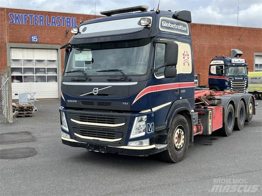 Volvo FM شاحنات الرافعات الخطافية