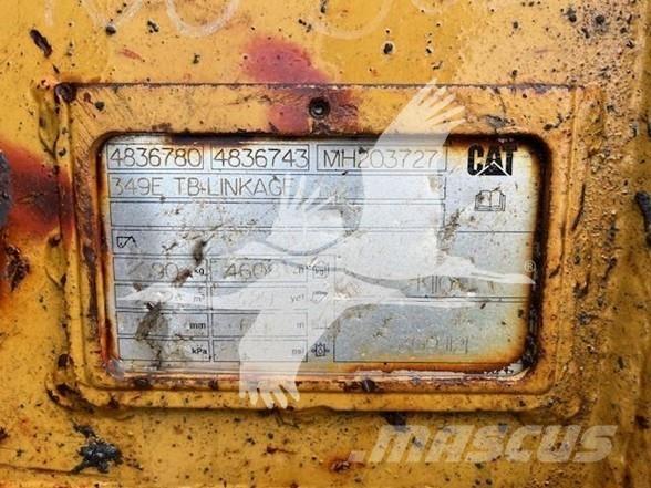 CAT 349EL حفارات زحافة
