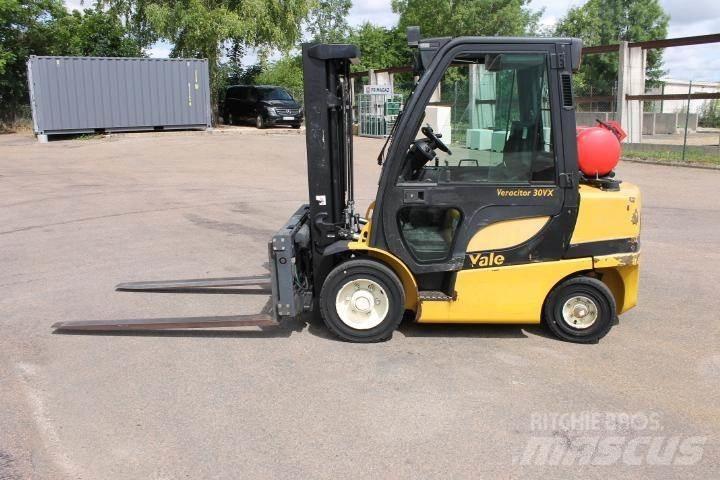 Yale GLP30VX شاحنات ذات رافعات شوكية - أخرى
