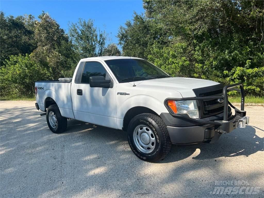 Ford F-150 شاحنات خفيفة/مفصلية الجوانب